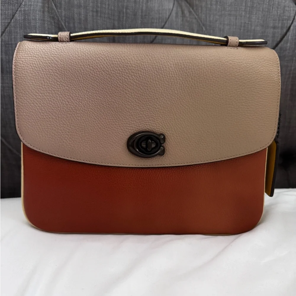 GUC Coach CASSIE Crossbody Bag - Picture 13 of 16